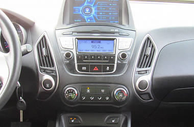 Внедорожник / Кроссовер Hyundai Tucson 2012 в Чернигове