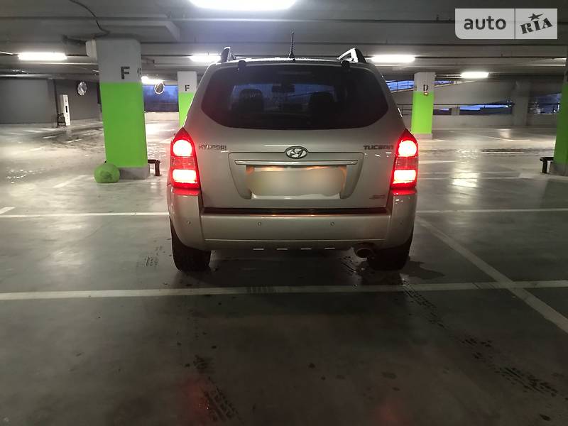 Позашляховик / Кросовер Hyundai Tucson 2008 в Львові