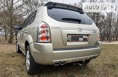 Позашляховик / Кросовер Hyundai Tucson 2007 в 