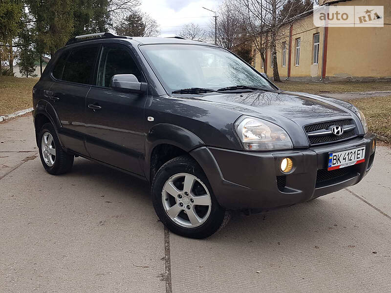 Позашляховик / Кросовер Hyundai Tucson 2008 в 