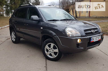Позашляховик / Кросовер Hyundai Tucson 2008 в 