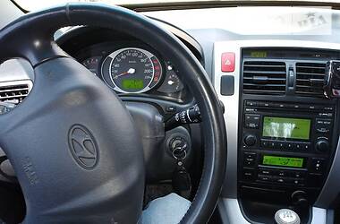 Позашляховик / Кросовер Hyundai Tucson 2008 в 