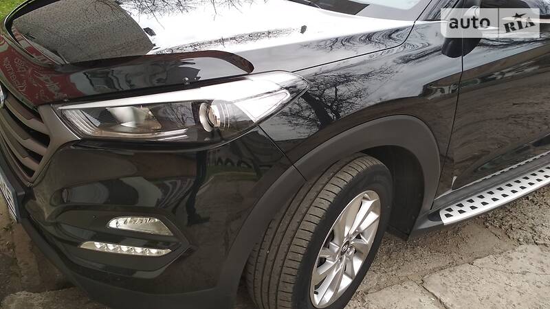 Позашляховик / Кросовер Hyundai Tucson 2016 в Миколаєві