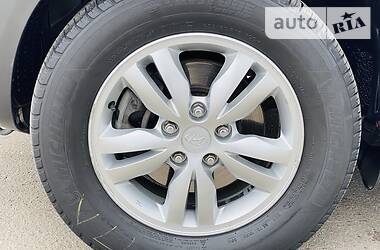 Позашляховик / Кросовер Hyundai Tucson 2011 в 