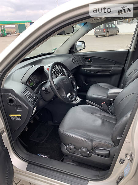 Позашляховик / Кросовер Hyundai Tucson 2008 в Івано-Франківську