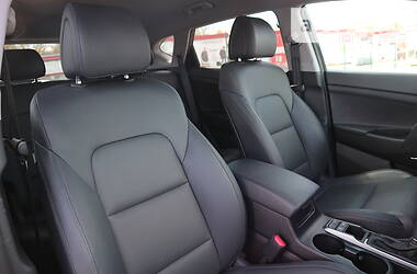 Внедорожник / Кроссовер Hyundai Tucson 2018 в 
