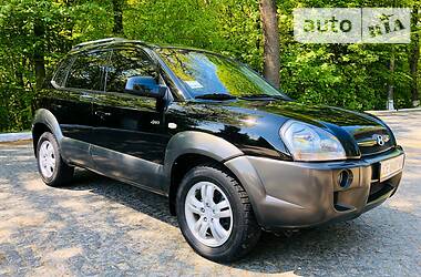 Позашляховик / Кросовер Hyundai Tucson 2008 в 