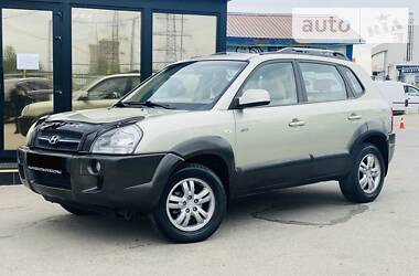 Позашляховик / Кросовер Hyundai Tucson 2008 в 