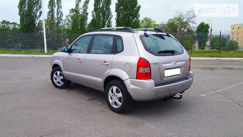 Позашляховик / Кросовер Hyundai Tucson 2004 в Харкові
