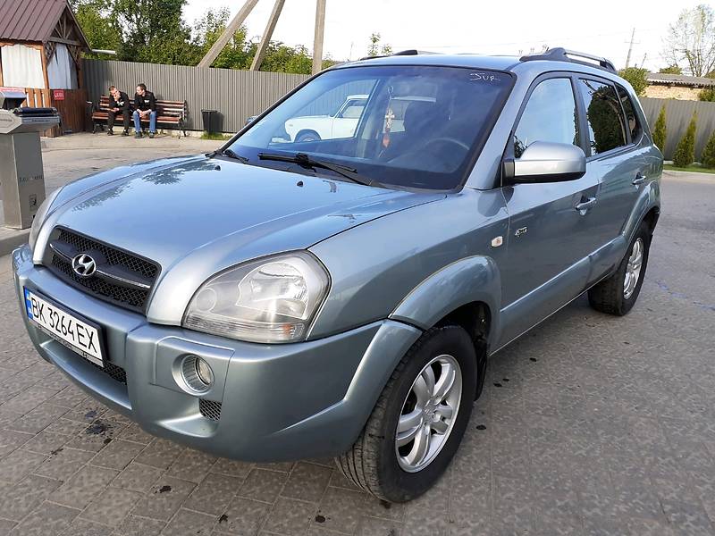 Внедорожник / Кроссовер Hyundai Tucson 2006 в Млинове