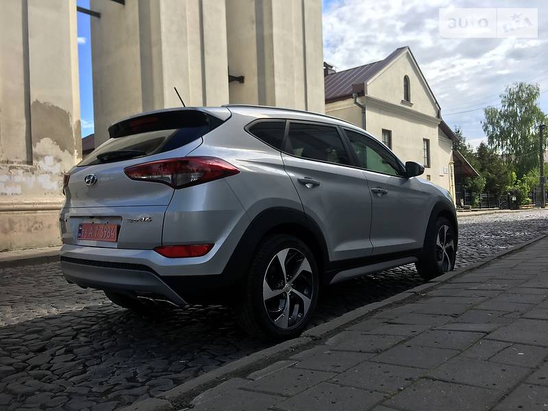 Позашляховик / Кросовер Hyundai Tucson 2017 в Луцьку