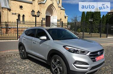 Позашляховик / Кросовер Hyundai Tucson 2017 в Луцьку