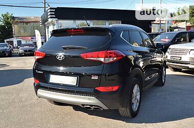 Внедорожник / Кроссовер Hyundai Tucson 2016 в Харькове