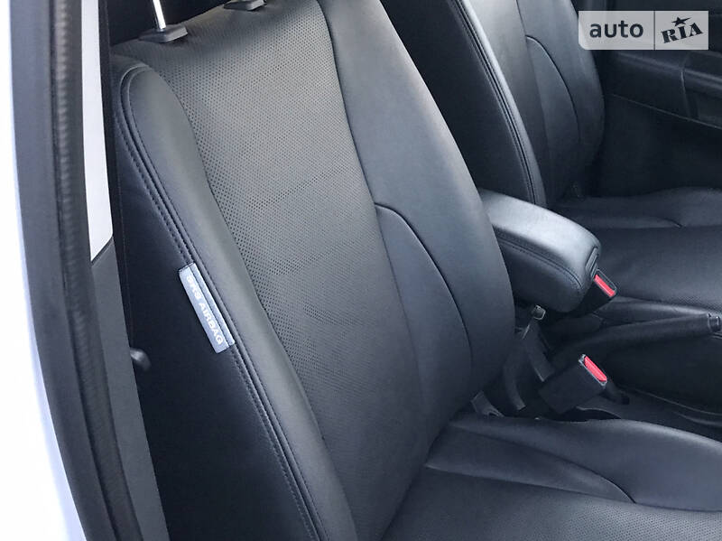 Позашляховик / Кросовер Hyundai Tucson 2009 в Києві