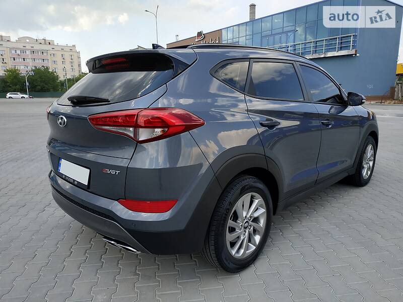 Внедорожник / Кроссовер Hyundai Tucson 2016 в Киеве