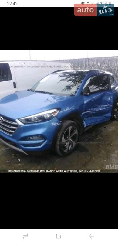 Внедорожник / Кроссовер Hyundai Tucson 2018 в Брошневе-Осаде