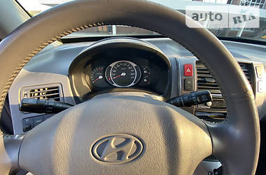 Позашляховик / Кросовер Hyundai Tucson 2006 в Корсунь-Шевченківському