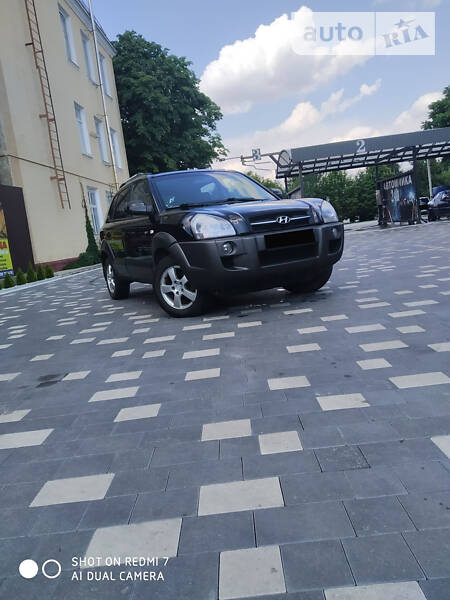 Позашляховик / Кросовер Hyundai Tucson 2005 в Тернополі фото 2 Позашляховик / Кросовер Hyundai Tucson 2005 в Тернополі