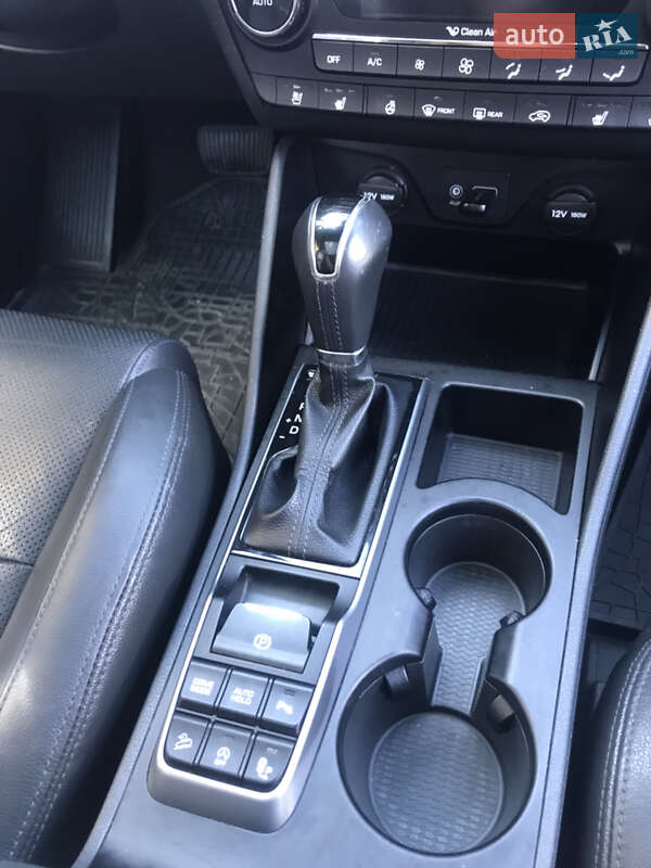 Внедорожник / Кроссовер Hyundai Tucson 2016 в Камне-Каширском