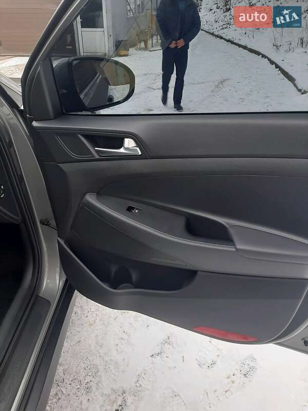 Внедорожник / Кроссовер Hyundai Tucson 2019 в Киеве