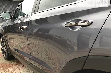 Внедорожник / Кроссовер Hyundai Tucson 2017 в 