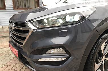 Внедорожник / Кроссовер Hyundai Tucson 2017 в 