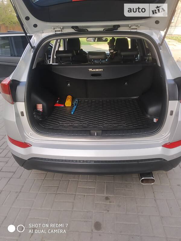 Внедорожник / Кроссовер Hyundai Tucson 2015 в Запорожье