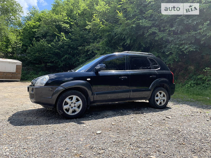 Позашляховик / Кросовер Hyundai Tucson 2005 в Міжгір'ї