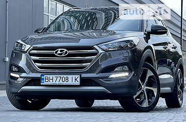 Позашляховик / Кросовер Hyundai Tucson 2018 в 