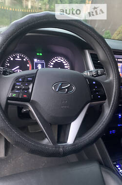 Внедорожник / Кроссовер Hyundai Tucson 2016 в Виннице