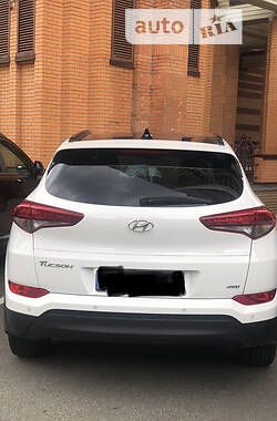 Внедорожник / Кроссовер Hyundai Tucson 2017 в Харькове