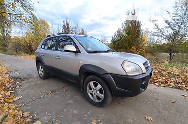 Позашляховик / Кросовер Hyundai Tucson 2005 в Кривому Розі