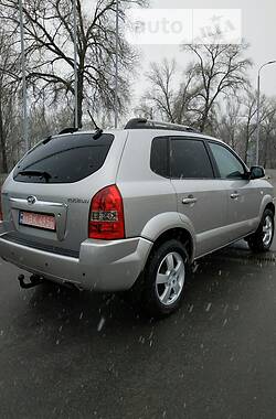 Внедорожник / Кроссовер Hyundai Tucson 2005 в Кременчуге