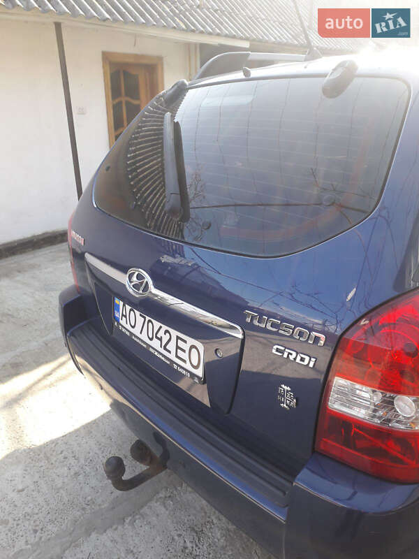 Седан Hyundai Tucson 2005 в Іршаві