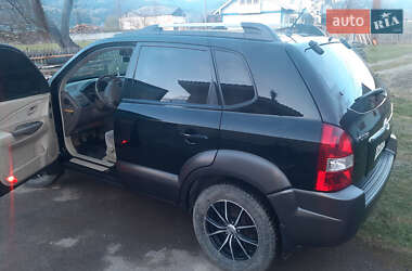 Позашляховик / Кросовер Hyundai Tucson 2006 в Верховині
