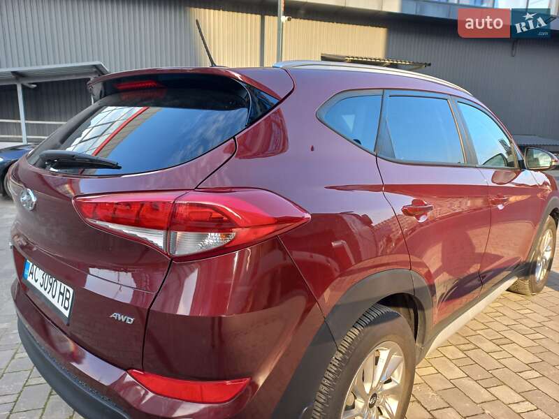 Позашляховик / Кросовер Hyundai Tucson 2017 в Полтаві