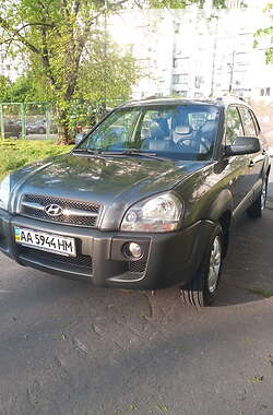 Внедорожник / Кроссовер Hyundai Tucson 2008 в 
