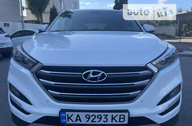 Внедорожник / Кроссовер Hyundai Tucson 2017 в 