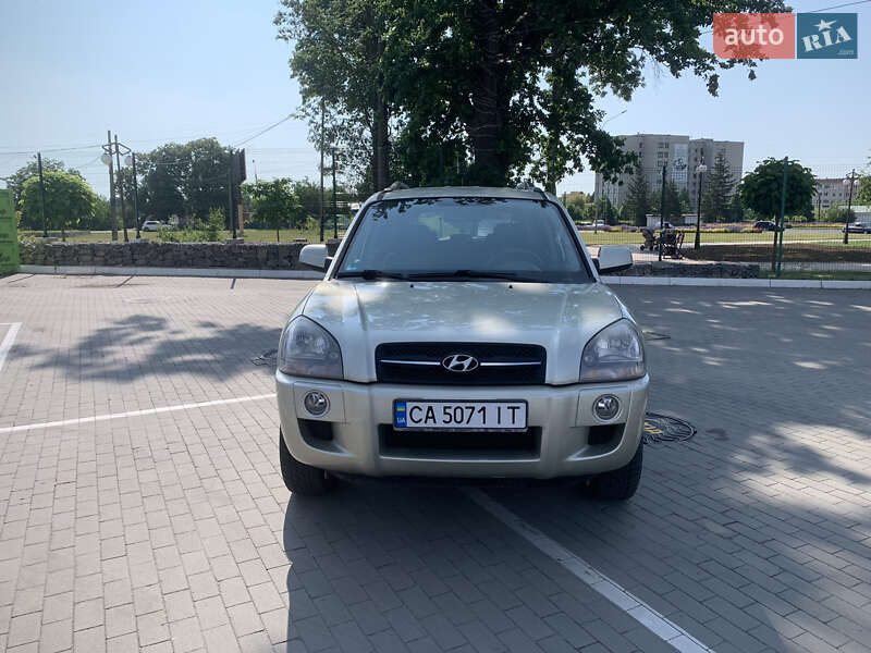 Внедорожник / Кроссовер Hyundai Tucson 2007 в Умани