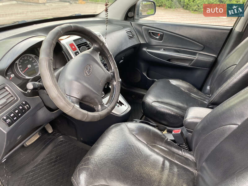 Позашляховик / Кросовер Hyundai Tucson 2006 в Самборі фото 5 Позашляховик / Кросовер Hyundai Tucson 2006 в Самборі