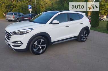 Внедорожник / Кроссовер Hyundai Tucson 2017 в 