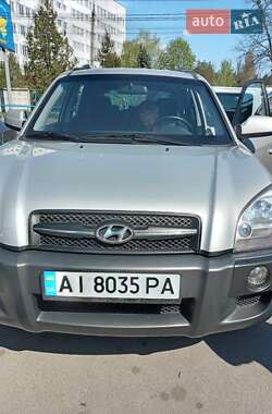 Внедорожник / Кроссовер Hyundai Tucson 2008 в 