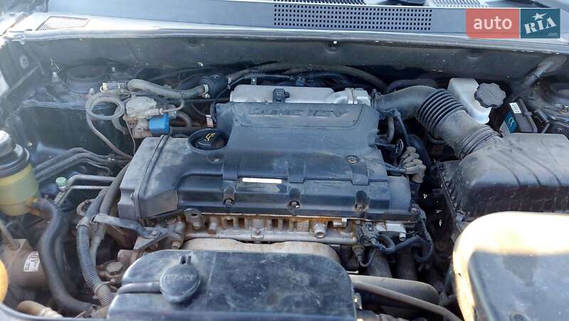 Внедорожник / Кроссовер Hyundai Tucson 2008 в Новой Водолаге