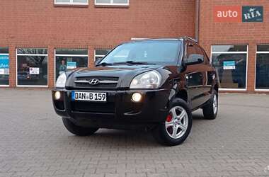 Внедорожник / Кроссовер Hyundai Tucson 2008 в 