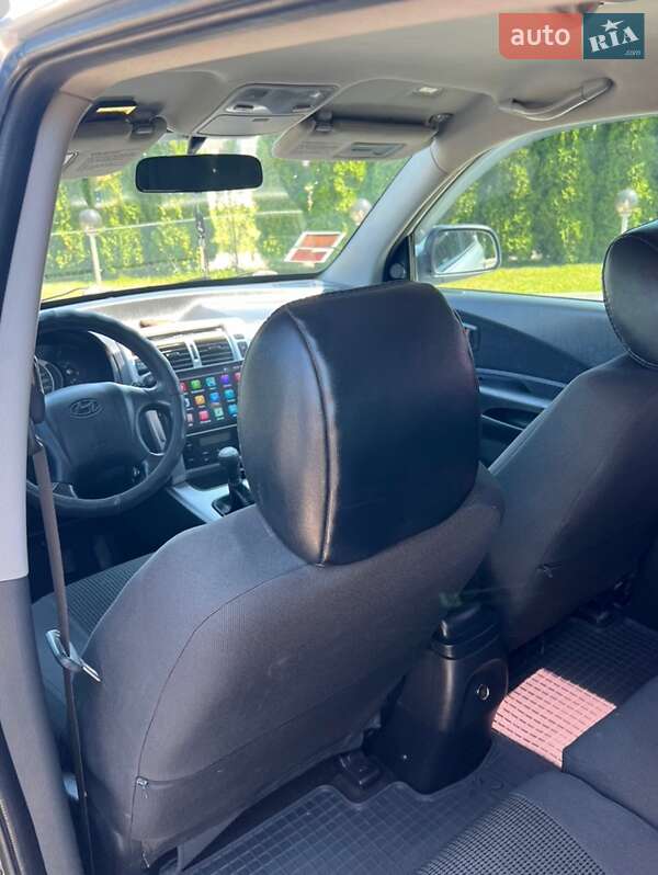 Позашляховик / Кросовер Hyundai Tucson 2010 в Дунаївцях