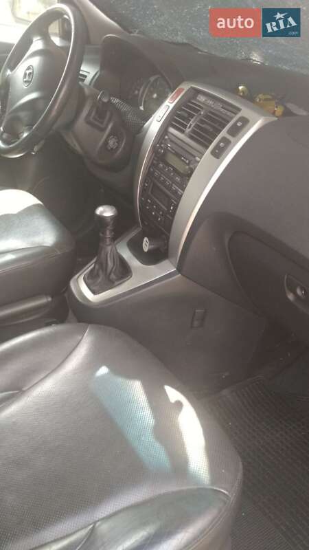 Позашляховик / Кросовер Hyundai Tucson 2007 в Львові