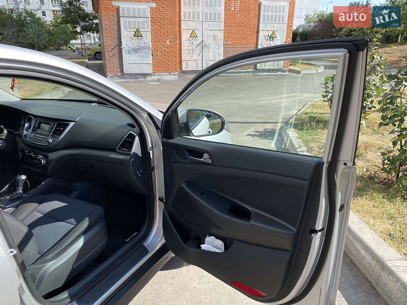 Позашляховик / Кросовер Hyundai Tucson 2018 в Києві фото 15 Позашляховик / Кросовер Hyundai Tucson 2018 в Києві