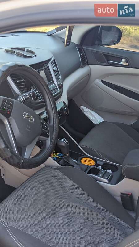 Позашляховик / Кросовер Hyundai Tucson 2017 в Чернігові