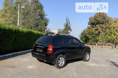 Внедорожник / Кроссовер Hyundai Tucson 2008 в 