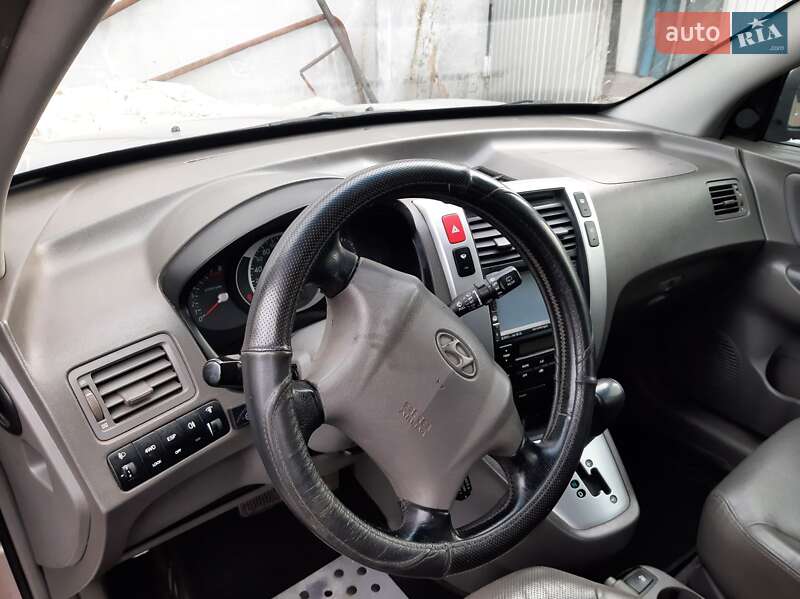 Позашляховик / Кросовер Hyundai Tucson 2006 в Чернігові